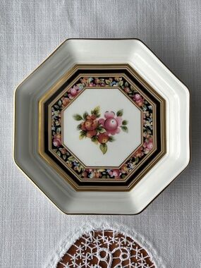 Wedgwood Clio Octagonal Pin Tray - Fine Bone China Trinket Dish Made in England